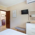 El De Adela * دينايا
